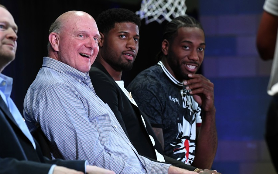 Ông chủ LA Clippers trở thành chủ sở hữu đội thể thao giàu nhất thế giới