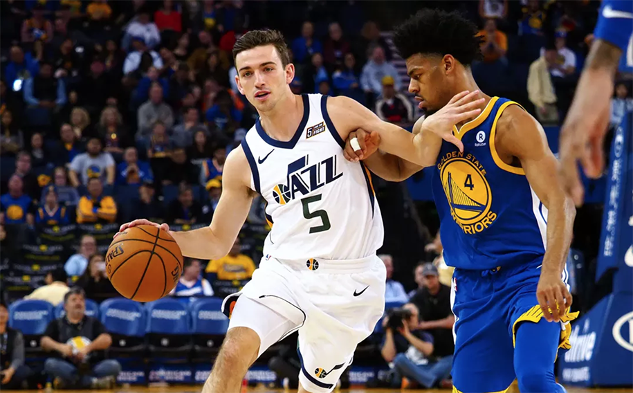 LA Lakers ký hợp đồng với con trai của huyền thoại John Stockton