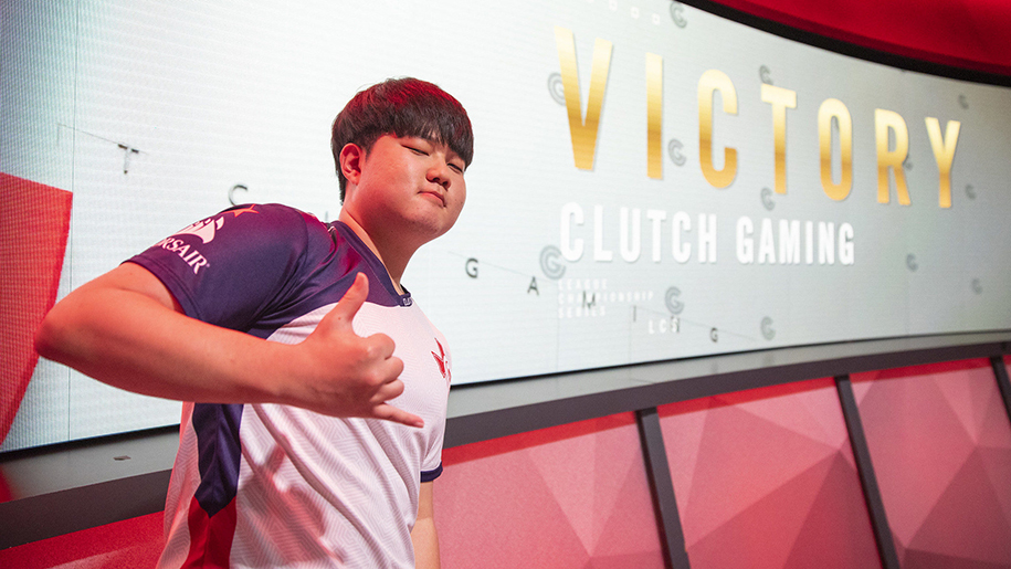 Clutch Gaming - Royal Youth: Cuộc chiến của những người Hàn xa xứ