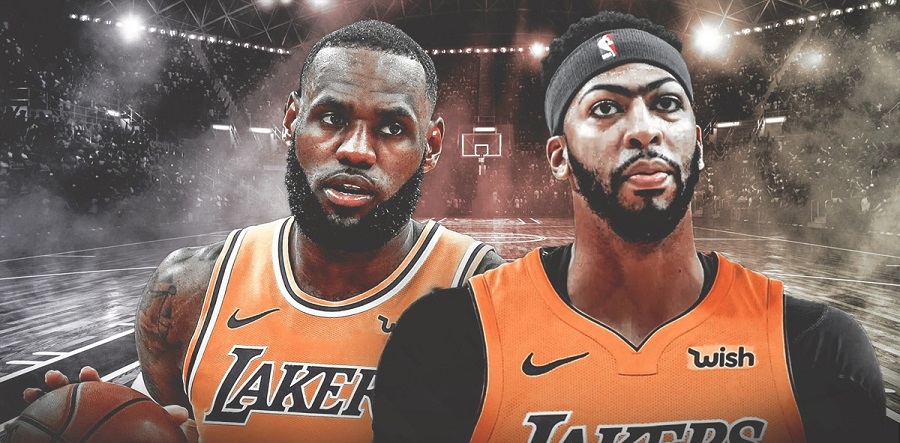 LeBron James tung hô Anthony Davis hết lời sau trận thắng trước GSW