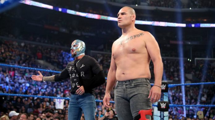 Trước Tyson Fury và Cain Velasquez, bao nhiêu võ sĩ đã từng làm khách mời ở WWE?