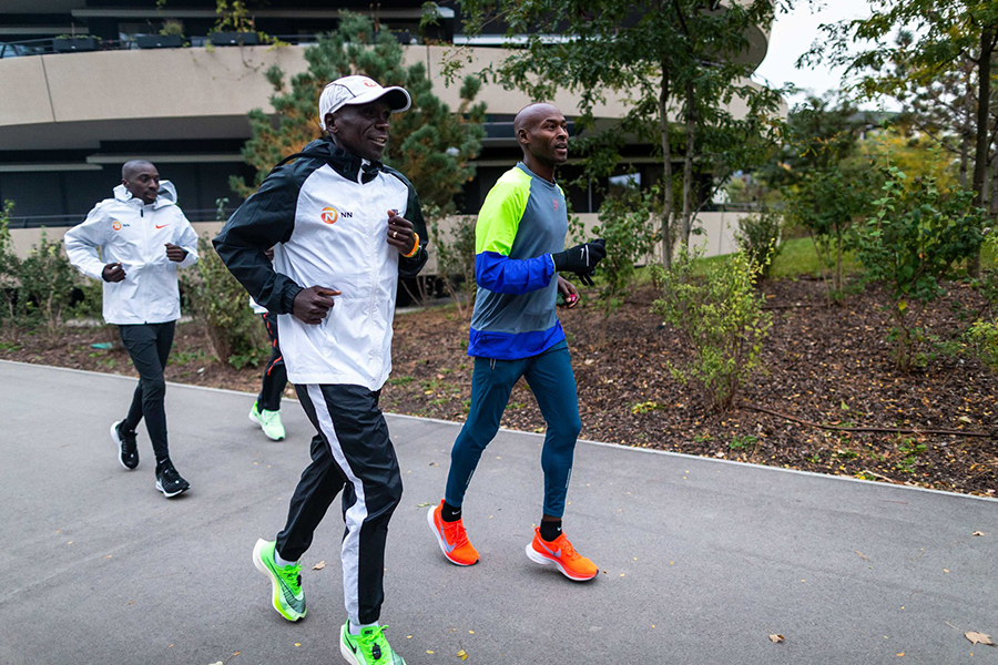 Chiến dịch “marathon dưới 2 giờ” của Eliud Kipchoge được chốt ngày thực hiện Chiến dịch “marathon dưới 2 giờ” của Eliud Kipchoge được chốt ngày thực hiện