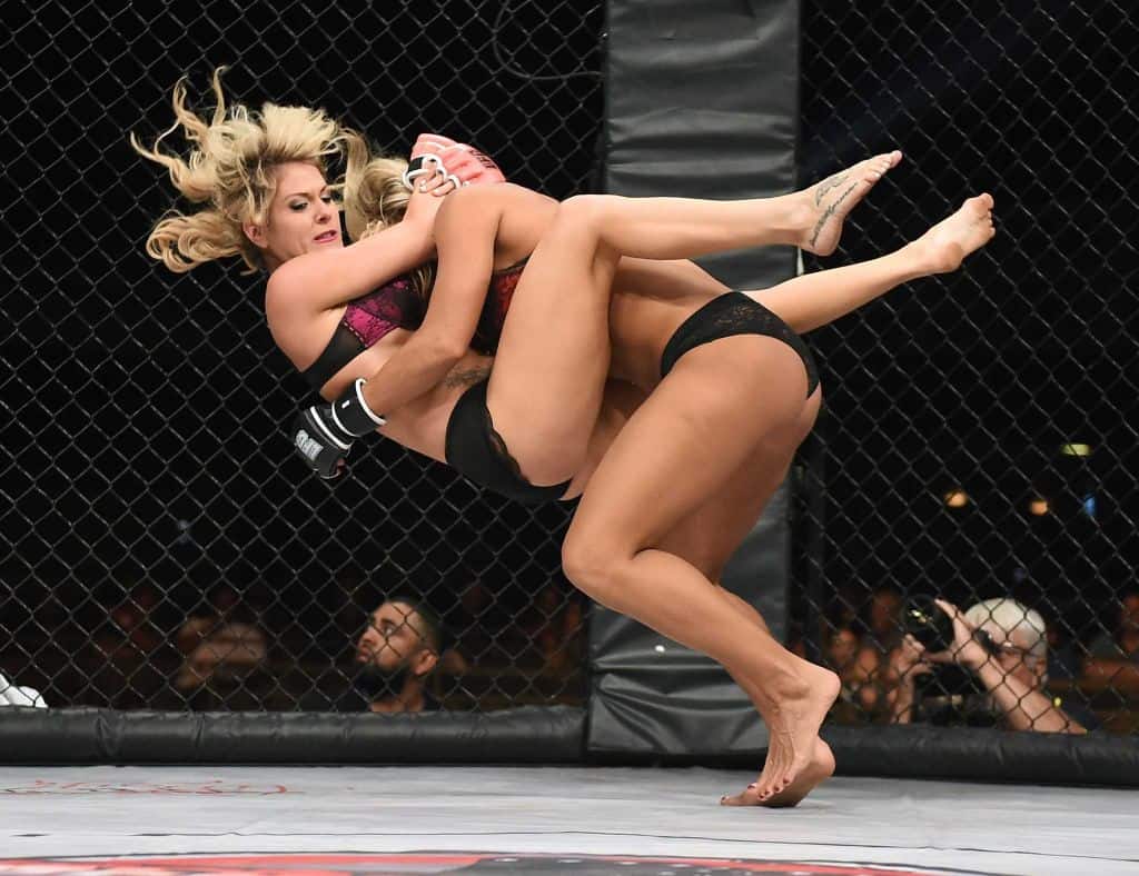 Lingerie Fighting Championship (LFC), giải đấu gây bỏng mắt nhất hành tinh