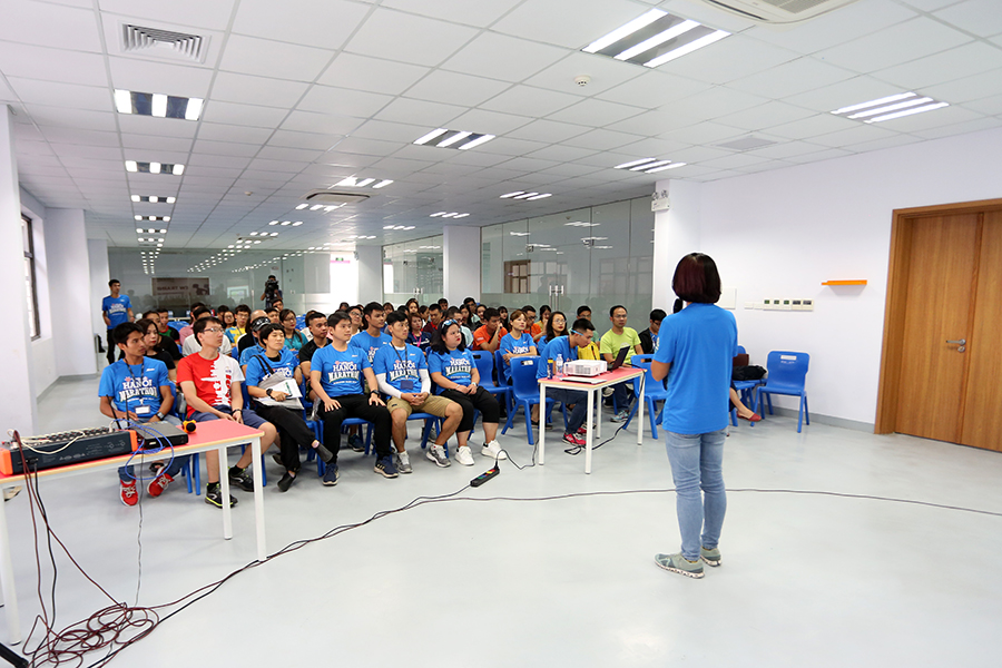 Hơn 500 tình nguyện viên sẵn sàng phục vụ VPBank Hanoi Marathon 2019 Hơn 500 tình nguyện viên sẵn sàng phục vụ VPBank Hanoi Marathon 2019