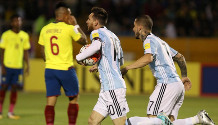 Trực tiếp Ecuador vs Argentina: Kẻ tám lạng, người nửa cân
