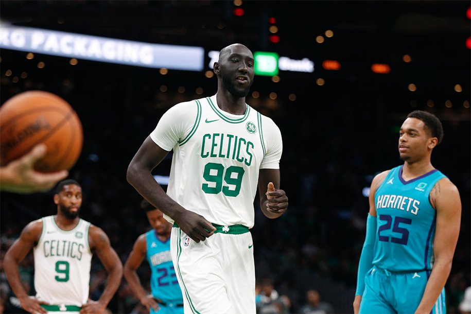 Nỗ lực hết mình, Tacko Fall được Boston Celtics tưởng thưởng xứng đáng