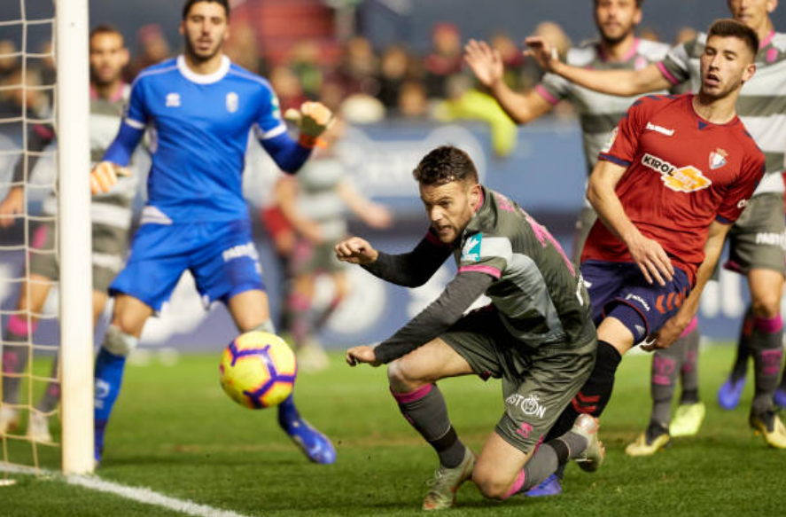 Dự đoán Granada vs Osasuna 02h00, ngày 19/10 (VĐQG Tây Ban Nha)