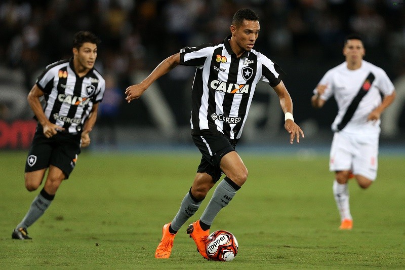 Soi kèo Vasco da Gama vs Botafogo 07h30, 17/10 (vòng 26 VĐQG Brazil)
