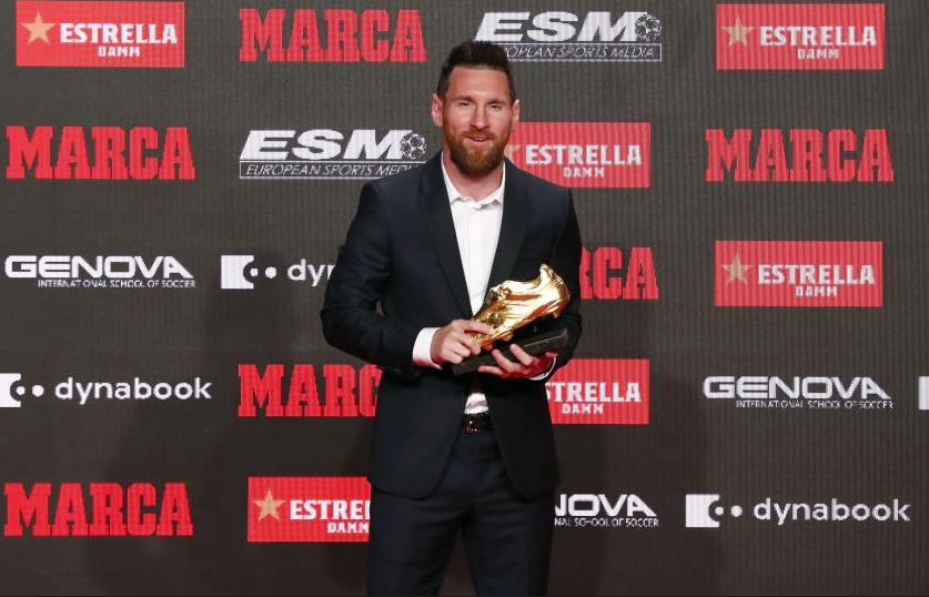 Messi nhận Chiếc giày vàng thứ 6 trong sự nghiệp với Barca