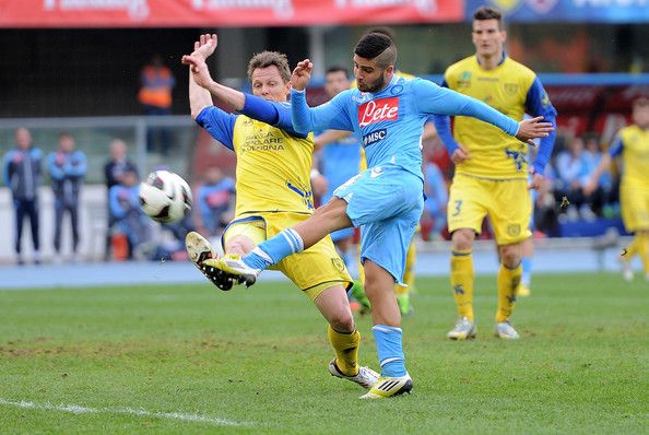 Dự đoán Napoli vs Verona 23h00, 19/10 (vòng 8 VÐQG Italia)