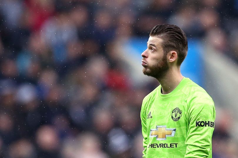 Tin bóng đá 18/10: Solskjaer trấn an về chấn thương của De Gea