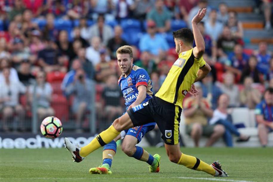 Trực tiếp Central Coast vs Newcastle Jets: Khách chiếm ưu thế