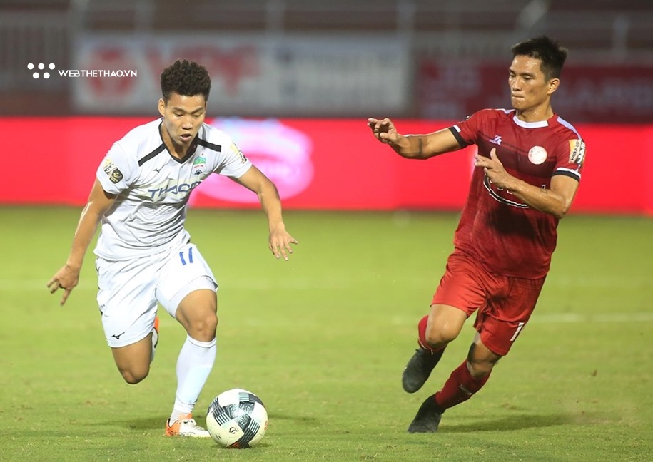 HAGL: Dành cả thanh xuân để... đua trụ hạng!