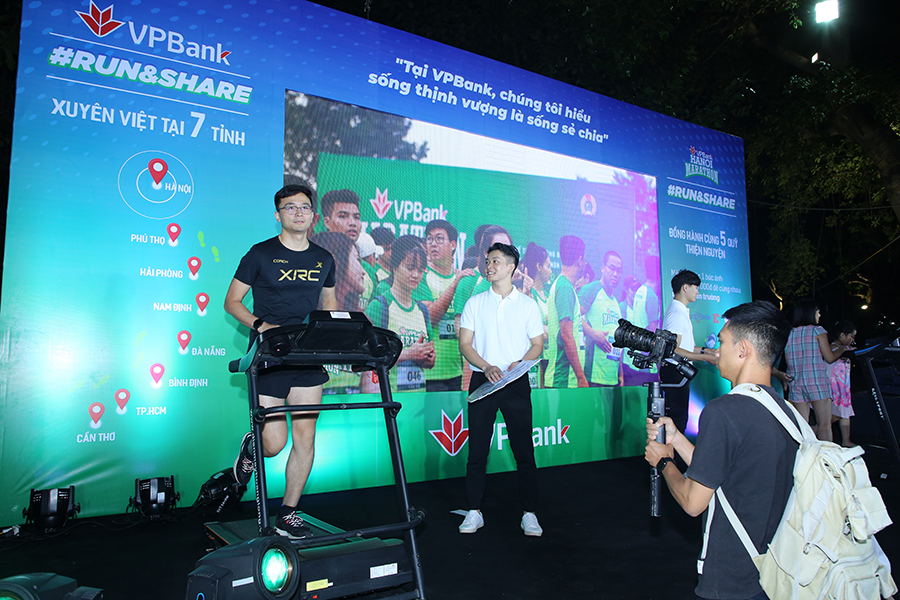 VPBank Hanoi Marathon 2019 khai mạc với tinh thần một sự kiện thể thao lớn VPBank Hanoi Marathon 2019 khai mạc với tinh thần một sự kiện thể thao lớn