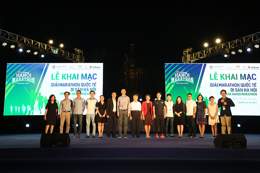 VPBank Hanoi Marathon 2019 khai mạc với tinh thần một sự kiện thể thao lớn VPBank Hanoi Marathon 2019 khai mạc với tinh thần một sự kiện thể thao lớn