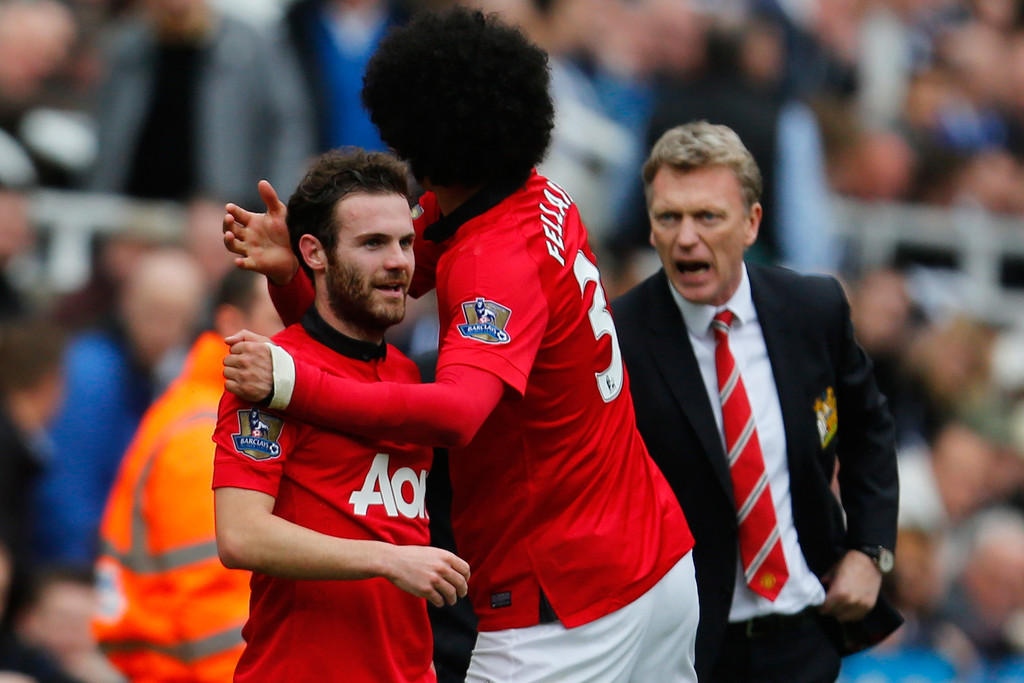 MU từng bị cảnh báo khi mua Mata và Fellaini thời hậu Alex Ferguson