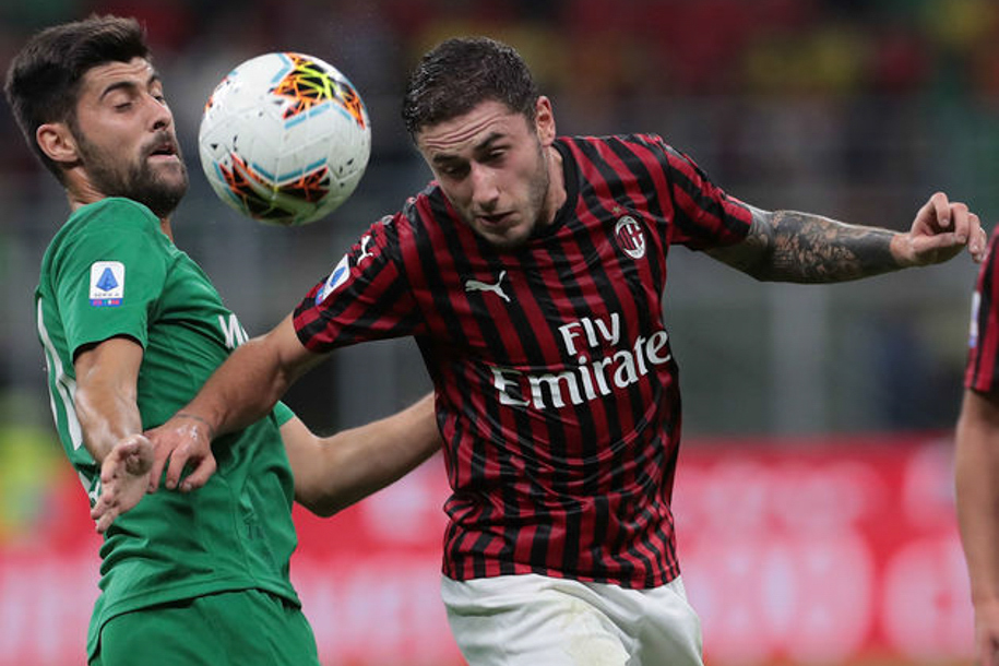 Xem trực tiếp AC Milan vs Lecce trên kênh nào?