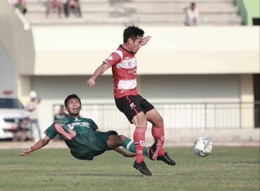 Nhận định Madura FC vs Persatu Tuban 15h30, 21/10 (Vòng 22 hạng 2 Indonesia)