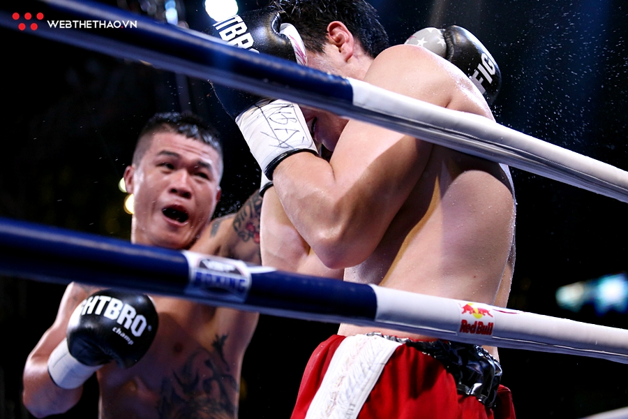 Tân vương WBA Trương Đình Hoàng chiến thắng áp đảo Tân vương WBA Trương Đình Hoàng chiến thắng áp đảo