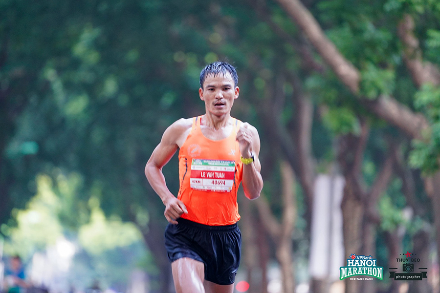 Màn tranh tài khốc liệt của các elite tại VPBank Hanoi Marathon 2019
