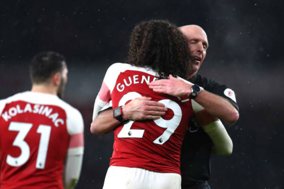Trọng tài bắt trận Arsenal vs Sheffield là tin tuyệt vời cho Emery