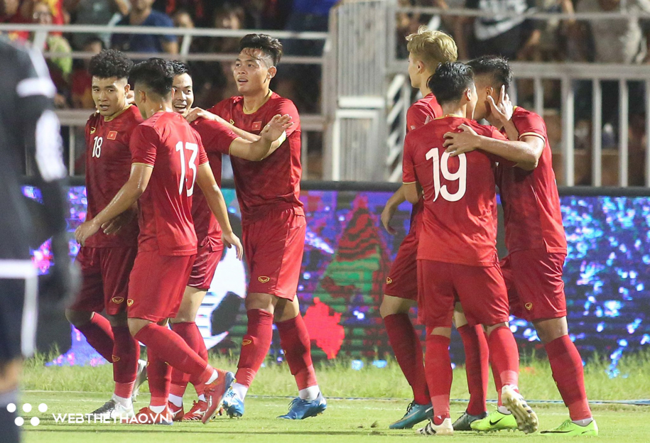 Việt Nam tổ chức SEA Games 31: Bóng đá rộng cửa vô địch