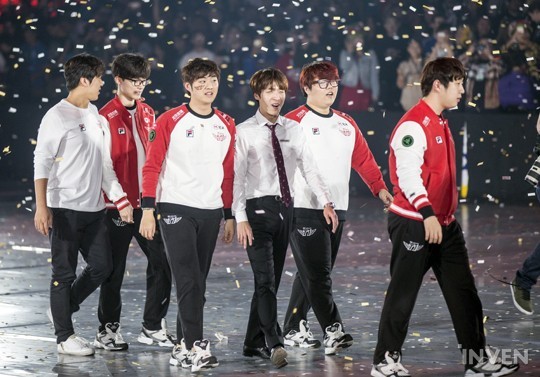 SKT kkOma dự đoán T1 vô địch Chung Kết Thế Giới 2019