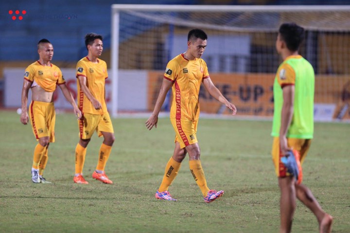 Bình Dương bung sức vì tấm huy chương đồng, Thanh Hóa nguy to