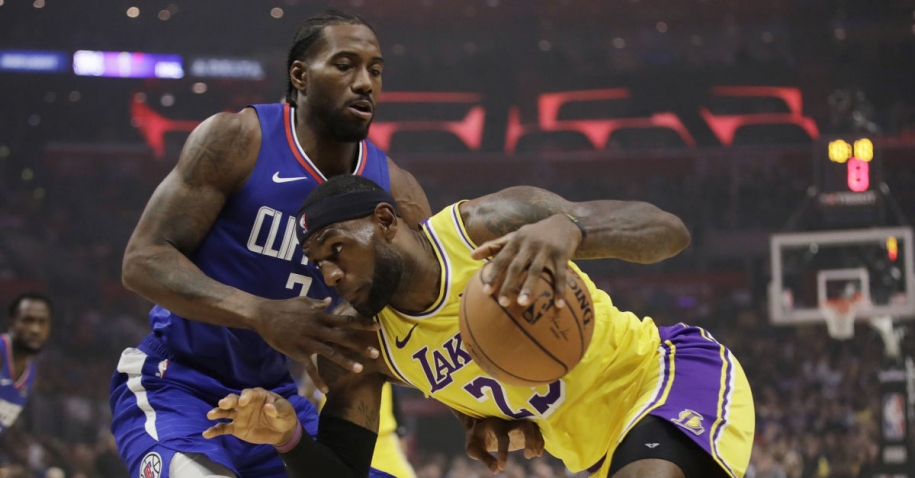 Kawhi Leonard và LA Clippers nhấn chìm LA Lakers trong ngày khai màn NBA