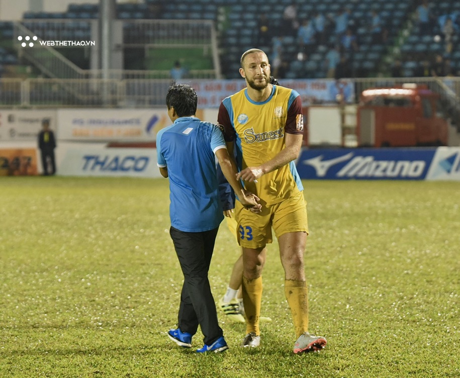 Khánh Hòa chờ tiền, hứa sớm trở lại V.League