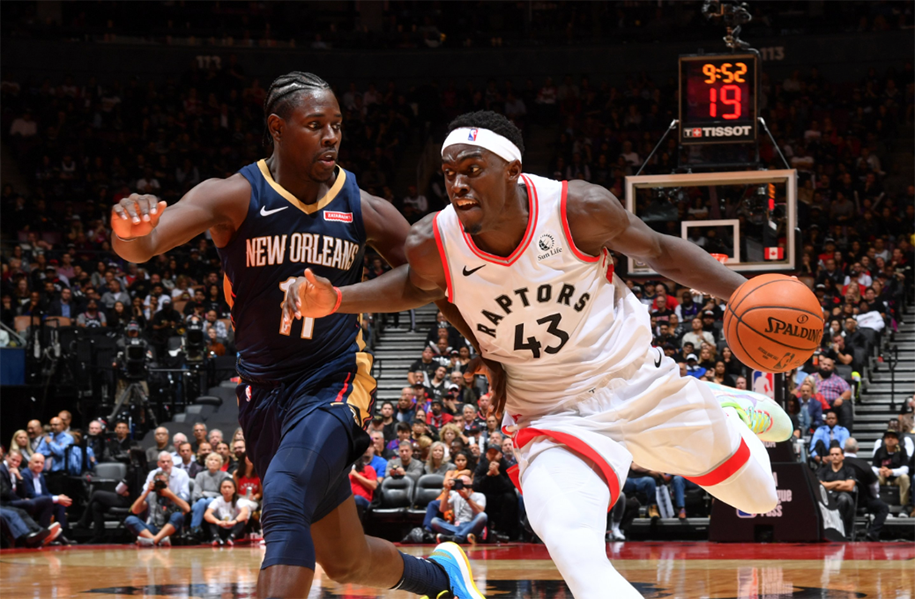 Mừng chức vô địch, Toronto Raptors bay cao trong ngày ra quân NBA 2019-20