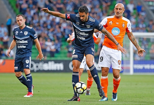 Nhận định Brisbane Roar vs Melbourne Victory 15h30, 25/10 (Vòng 3 VĐQG Úc)