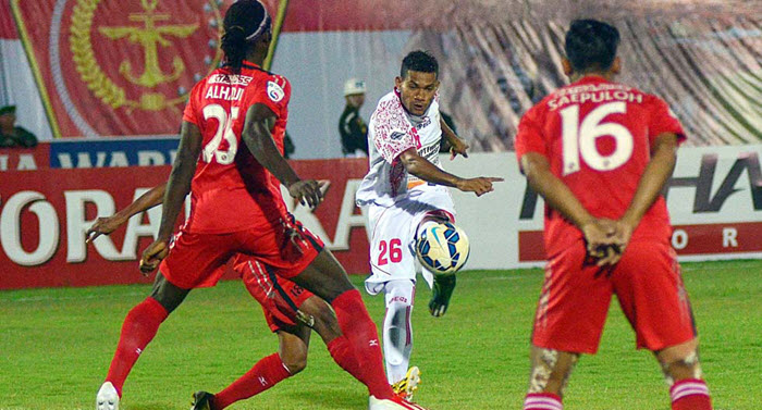 Nhận định Semen Padang vs Persipura Jayapura 15h30, 24/10 (Vòng 24 VĐQG Indonesia)