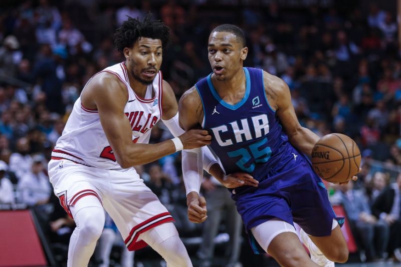 Chicago Bulls bại trận dưới tay tân binh của Charlotte Hornets