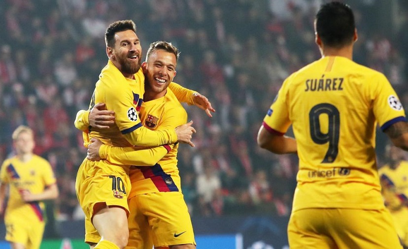 Messi san bằng kỷ lục của Ronaldo và Raul ở Cúp C1 cùng Barca