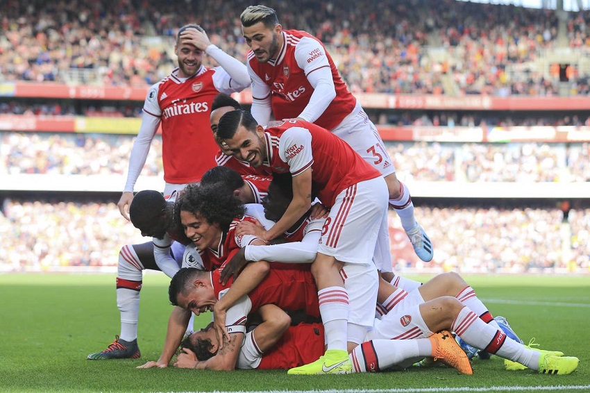 Arsenal đặt mục tiêu duy trì thành tích 17 năm trước Crystal Palace