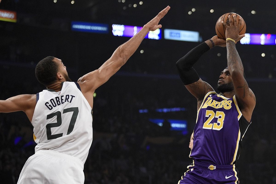 Kết quả bóng rổ NBA ngày 26/10: LA Lakers có trận thắng đầu tiên