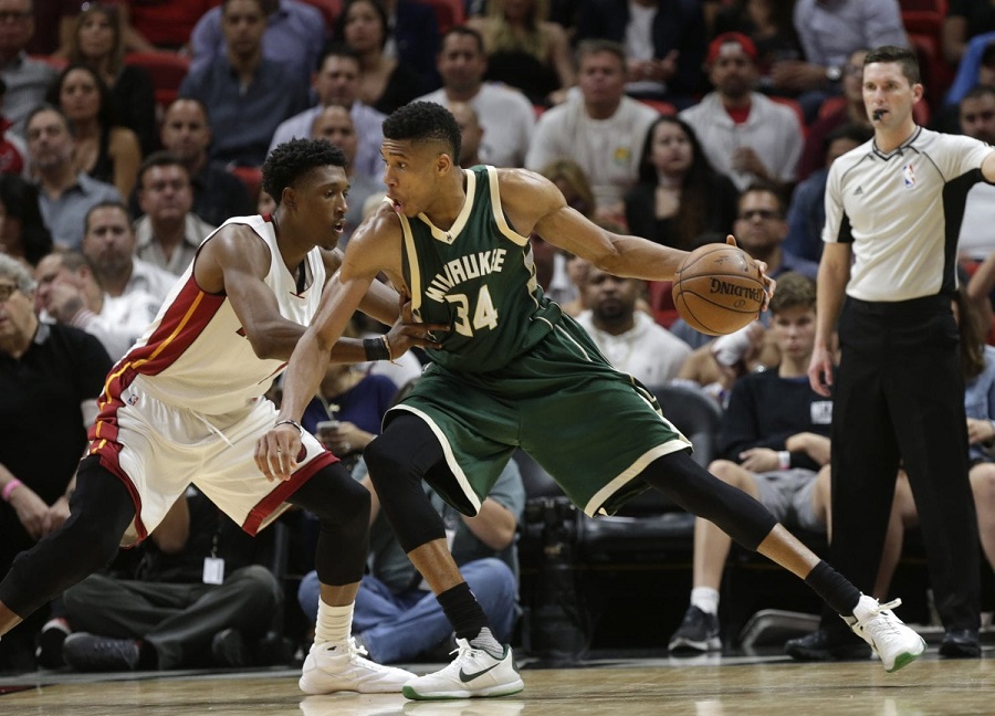 Nhận định NBA: Milwaukee Bucks vs Miami Heat (ngày 27/10, 4h00)
