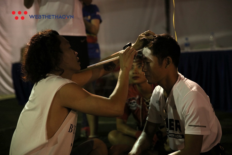 Longbien Marathon 2019 khai cuộc sôi động trong sáng thu Hà Nội Longbien Marathon 2019 khai cuộc sôi động trong sáng thu Hà Nội