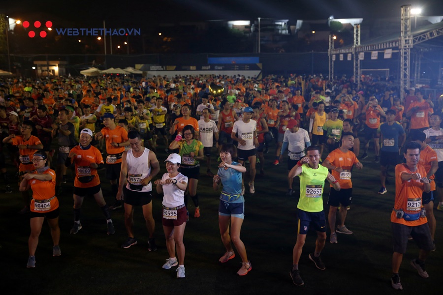 Longbien Marathon 2019 khai cuộc sôi động trong sáng thu Hà Nội Longbien Marathon 2019 khai cuộc sôi động trong sáng thu Hà Nội
