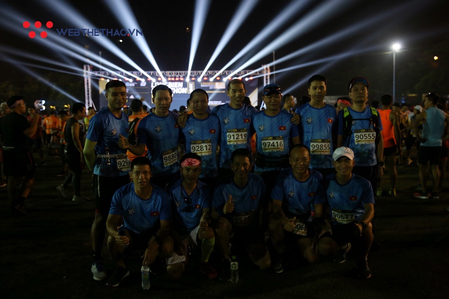 Longbien Marathon 2019 khai cuộc sôi động trong sáng thu Hà Nội Longbien Marathon 2019 khai cuộc sôi động trong sáng thu Hà Nội