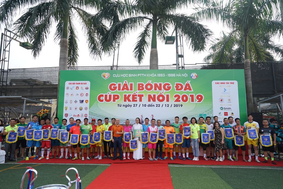 Khai mạc Cup Kết nối THPT 93-96: Để nhớ một thời ta đã yêu!