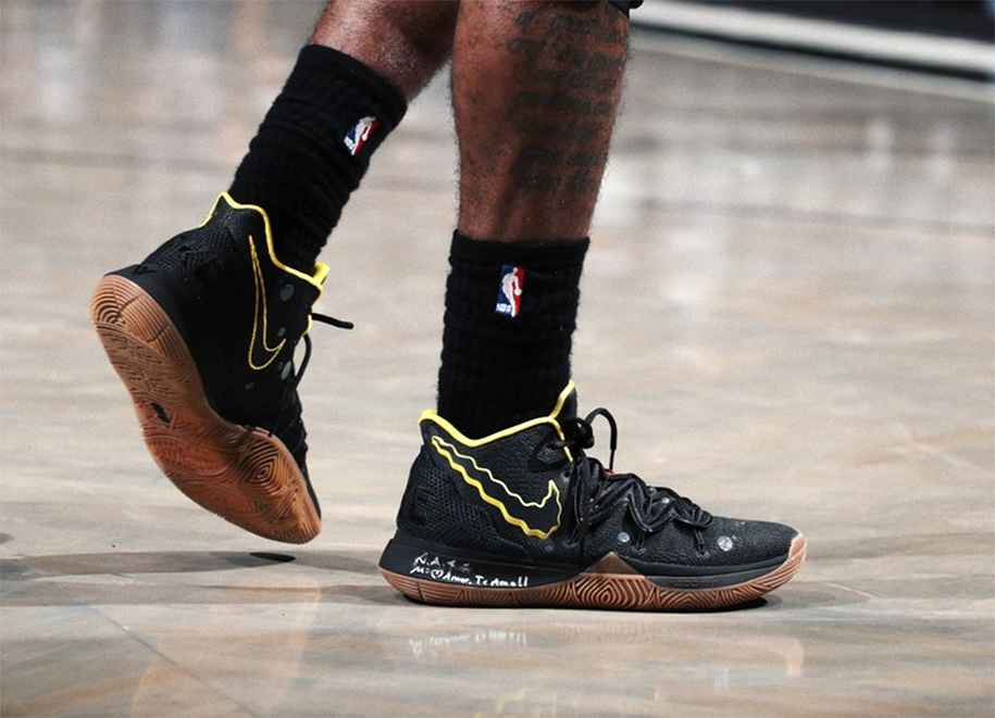 Soi những mẫu giày đỉnh nhất tuần mở màn NBA 2019-20