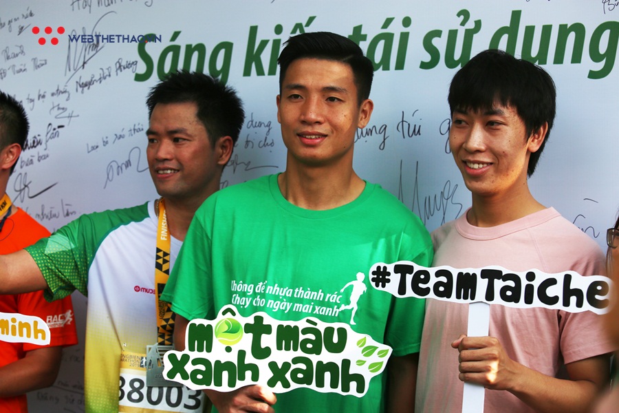 Những người “gọi nắng về đốt cháy” đường đua Longbien Marathon 2019 Những người “gọi nắng về đốt cháy” đường đua Longbien Marathon 2019