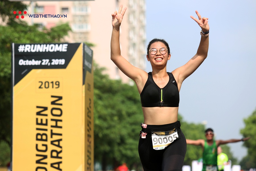 Những người “gọi nắng về đốt cháy” đường đua Longbien Marathon 2019 Những người “gọi nắng về đốt cháy” đường đua Longbien Marathon 2019
