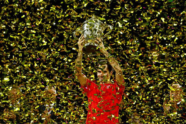 Federer vô địch giải quần vợt Swiss Indoors Basel lần thứ 10