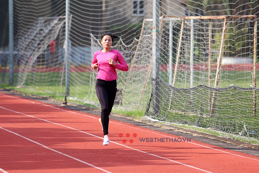 Nguyễn Thị Huyền: Màn tái xuất khó tin hướng đến HCV SEA Games của “gái một con trông mòn con mắt”