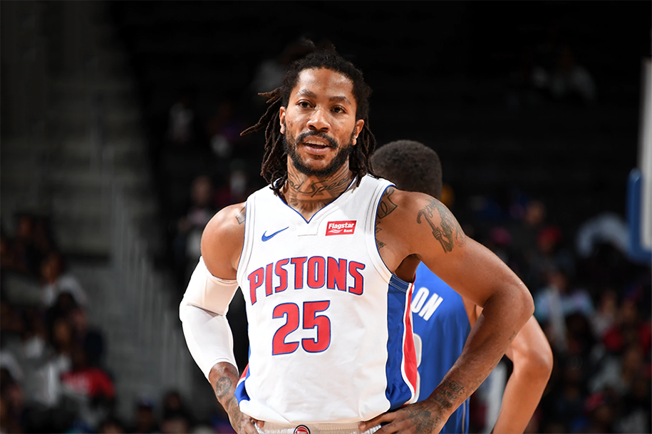 Derrick Rose đang rực sáng, nhưng vì sao Pistons vẫn giữ anh trên ghế dự bị?