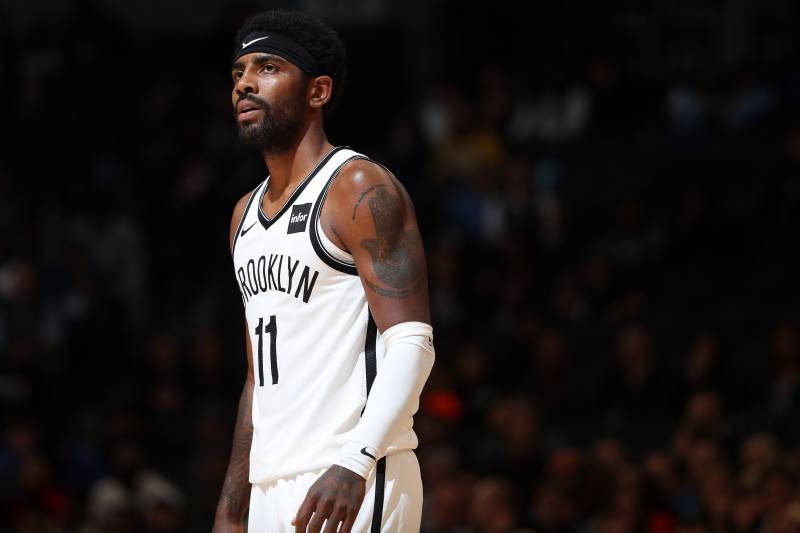 Kyrie Irving thay đổi thái độ khiến BLĐ Brooklyn Nets phát ớn