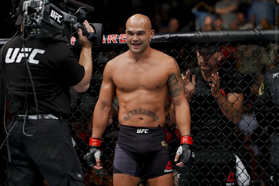 Robbie Lawler - tay đấm 'sao chổi' của UFC